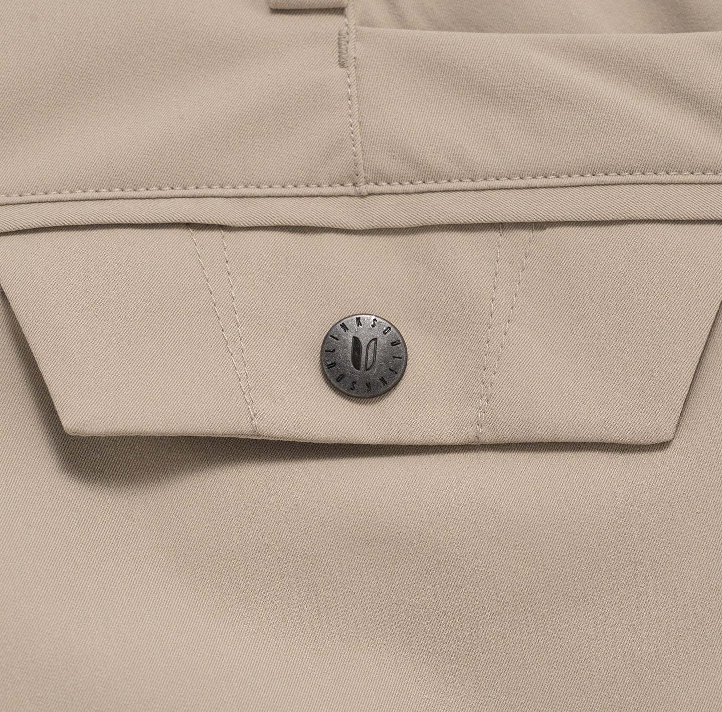 Camino Utility Short
